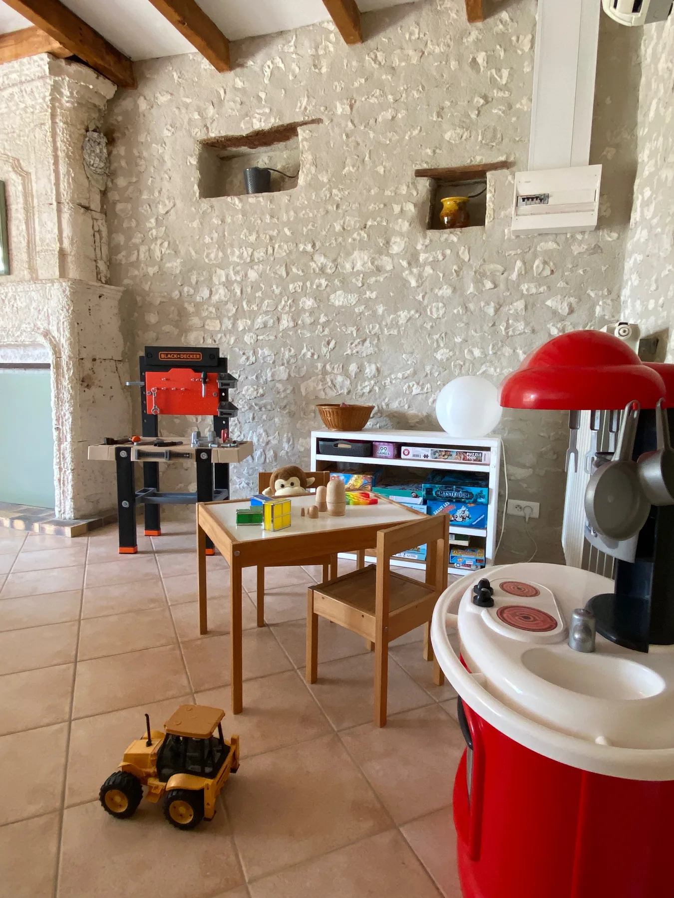 Salon / Salle de jeux